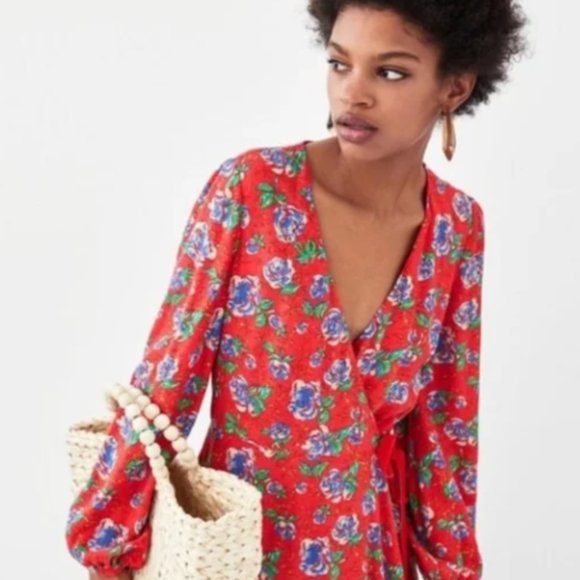 Zara Long pirate sleeved wrap around Romper - Picture 3 of 9